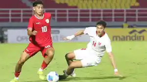 Aksi-pemain-Timnas-U20-Indonesia-Welber-Jardim-pada-laga-Challenge.jpg