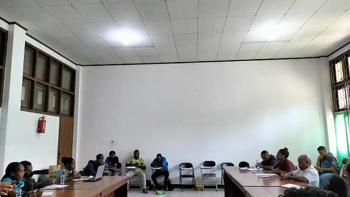 Tim Monev YPMAK Berkunjung ke UNIPA, Cek Pengawasan Beasiswa Pendidikan