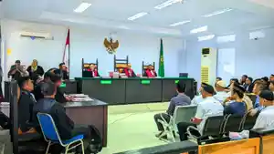 Para-terdakwa-kasus-pembakaran-Kantor-Bupati-Pohuwato.jpg