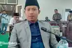 ketua-fraksi-gerindra-dprd-pamekasan-ridai-kamis-24102019.jpg