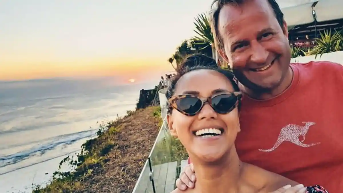 Resmi Jadi Istri Bule Belanda, Artis Ini Mengaku Tak Diberi Uang Bulanan,
