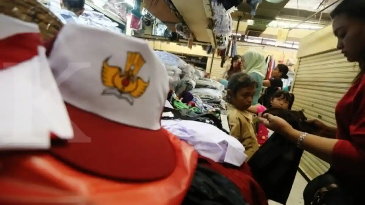 Edan, Seragam Sekolah Negeri Ini Dibanderol Rp 10 Juta! Ternyata Ini yang Bikin Mahal