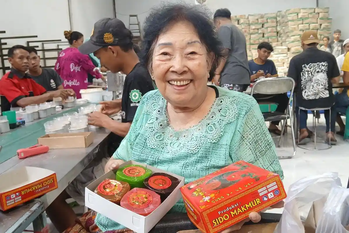 Kue Keranjang, Makanan Wajib yang Penuh Makna dalam Perayaan Imlek 2025