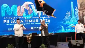 gentur-jadi-ketua-pii-jatim.jpg