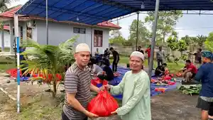 PEMBAGIAN-DAGING-KURBAN567890.jpg
