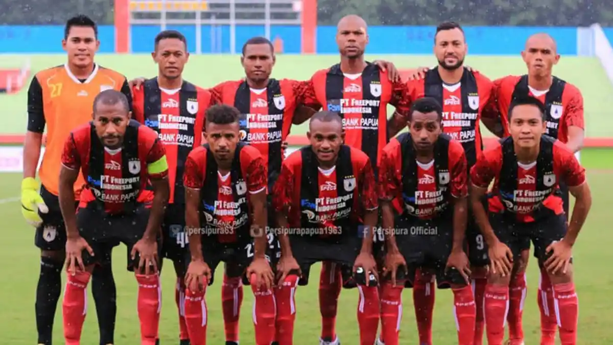 Persipura Kokoh di Puncak Klasemen Sementara