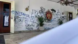 Terjadi-Kerusakan-Akibat-Demo-Sekda-DIY-Gedung-DPRD-dan-Patung-Sudirman-Cagar-Budaya.jpg