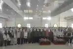 578-jemaah-haji-Kota-Kendari-ikuti-manasik-haji-1444-Hijriah-di-Asrama-Haji-Kota-Kendari.jpg