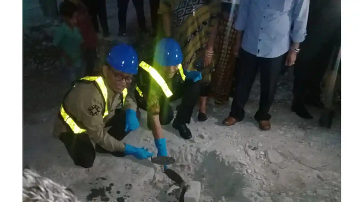 Eks Restoran Teluk Kupang Dijadikan Bioskop Gerimis Bubar