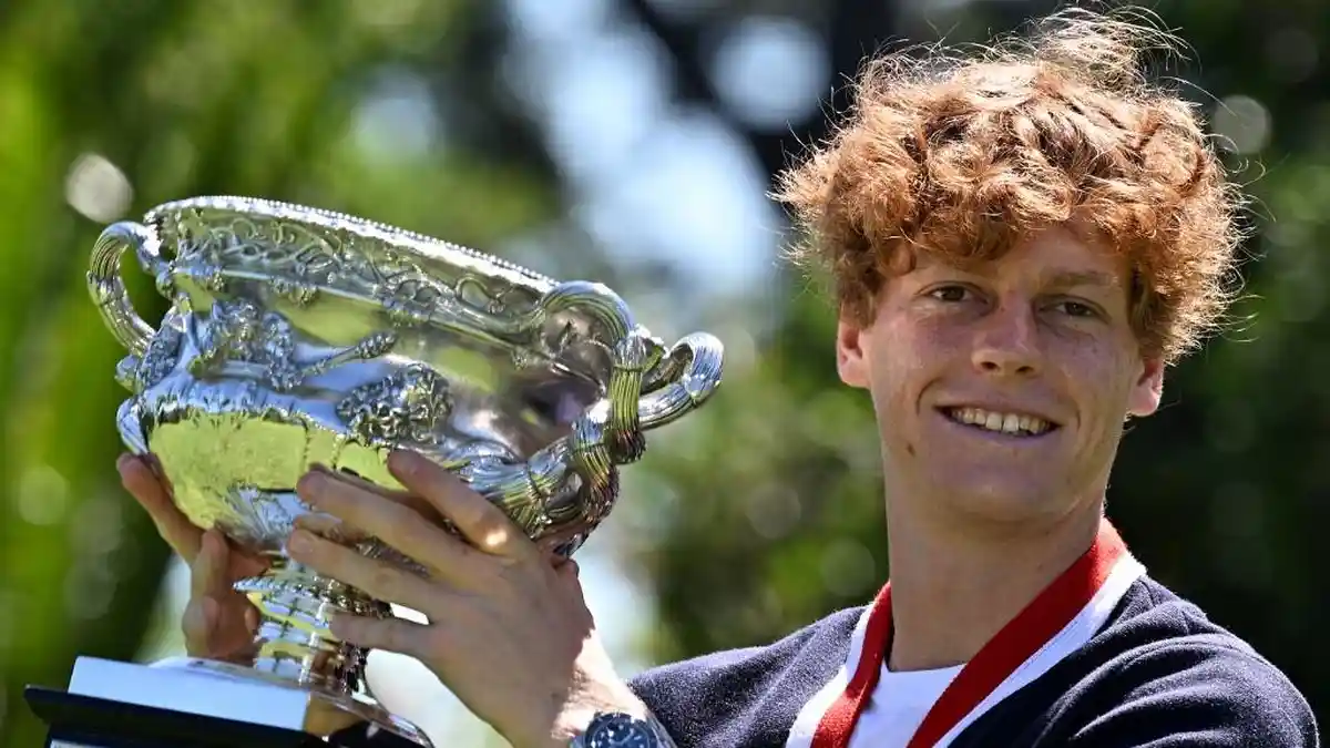 Jannik Sinner Juara Tenis Australia Open 2024, Bangkit Setelah Kalah 2 Set Pertama
