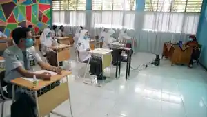 tatap-muka-di-sma-21-makassar.jpg