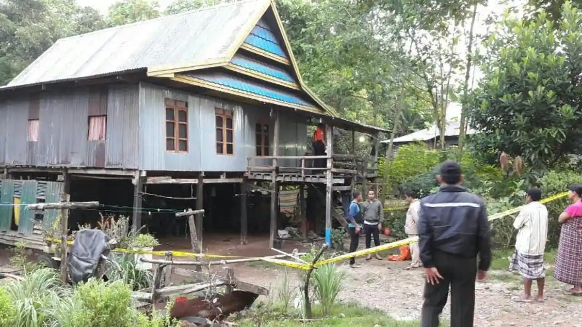 Usai Pesta Miras Ballo, Warga Surulangi Takalar Ini Tewas Ditikam Teman Sendiri - tikam_20170413_141617.jpg