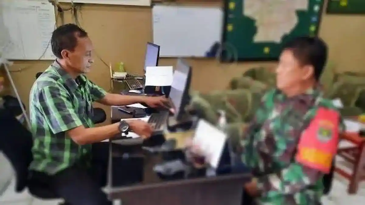 Kronologi Oknum Babinsa Pukul Warga Versi TNI, Pelaku sedang Bawa Anaknya Berobat