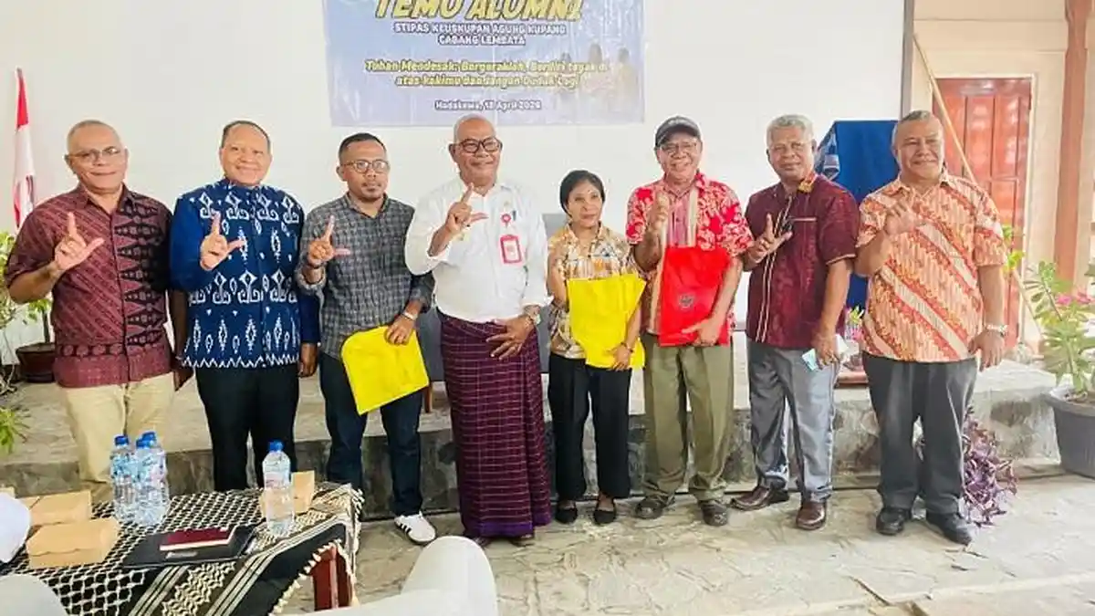 Pesan Bupati Lembata Saat Menghadiri Temu Alumni STIPAS Kupang di Hadakewa