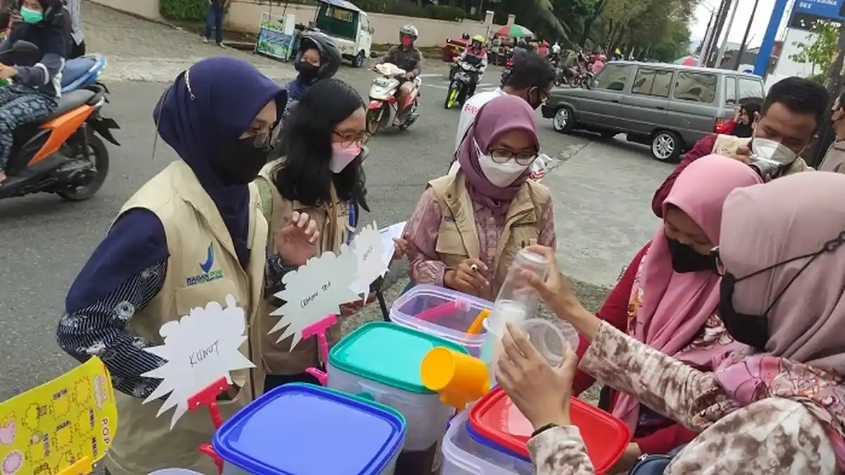 Selama Ramadan, Loka POM Banyumas Keliling Cek Kandungan Sampel Takjil: Sampai Hari Ini, Masih Aman