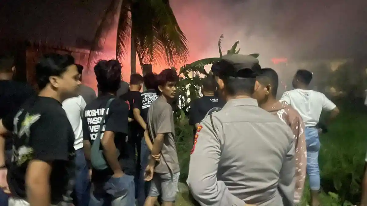 4 Pintu Kos di Banda Aceh Terbakar, Seorang Penghuni asal Simeulue Dilarikan ke RS