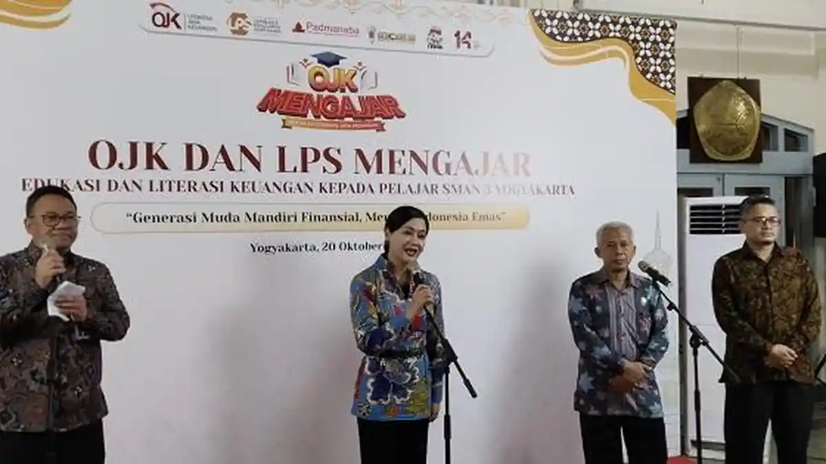 Pelajar Masuk 10 Besar Prioritas, OJK Mengajar Hadir di SMAN 3 Yogyakarta