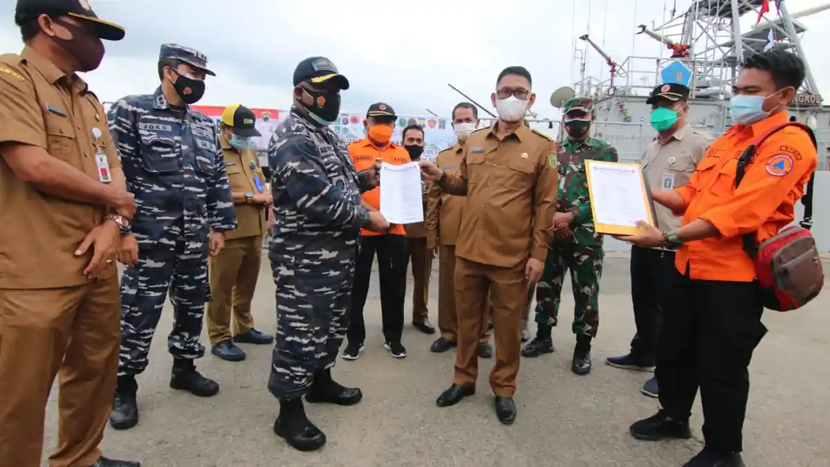 11 Truk Bantuan Sosial untuk Sulawesi Barat dari Penajam Paser Utara, Plt Sekda PPU Ingin Pemulihan