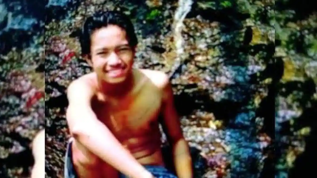 Petugas Masih Mencari Pengunjung yang Hilang Terseret Ombak Pantai Sendiki Malang