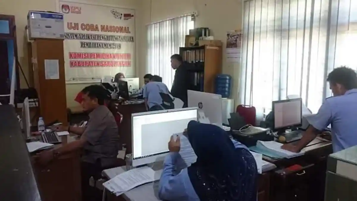 KPUD Sarolangun Temukan 59.277 Surat Suara Rusak dan Kekurangan 19.309 Surat Suara