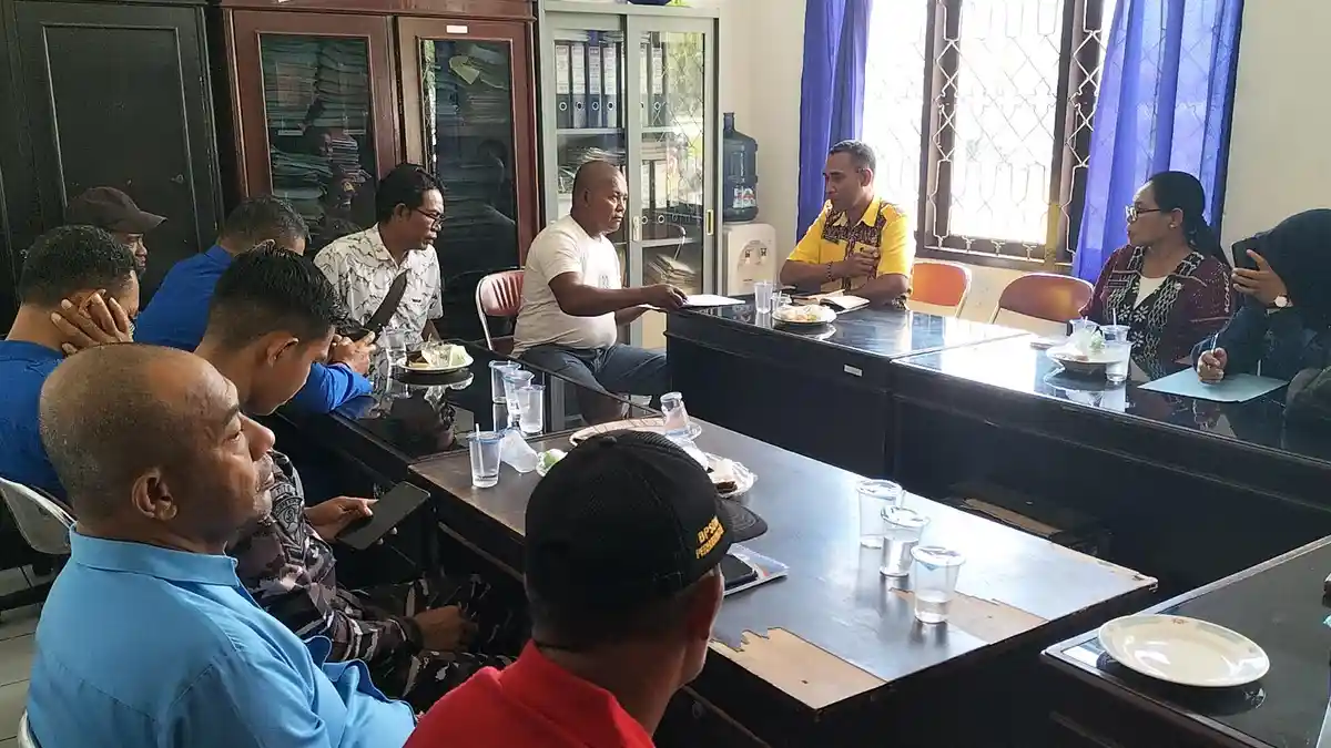 Harga Ikan Anjlok, Puluhan Nelayan Kecil di Ende 'Usir' Nelayan Dari Luar Ende  