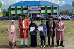 2-guru-di-Halmahera-Selatan-terima-penghargaan-di-Hardiknas-2026.jpg