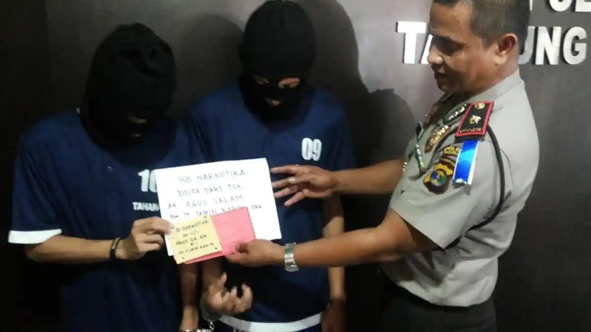 Polisi Jaring Dua Pemuda Bawa Sabu saat Razia Kendaraan
