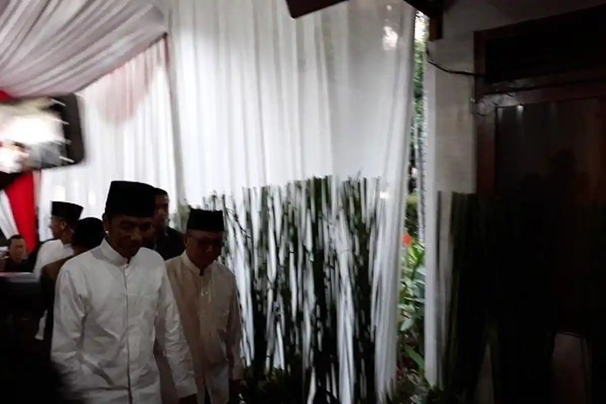 Pertemuan Jokowi dan Zulkifli Hasan Pun Ditunda, Pengumuman Pemilu Dini Hari Tadi Jadi Pertimbangan
