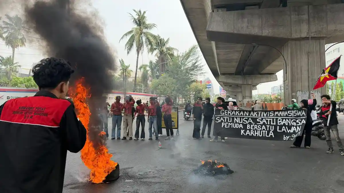 Menteri Kehutanan Terancam Dicopot Gara-Gara Karhutla Sumpah Pemuda