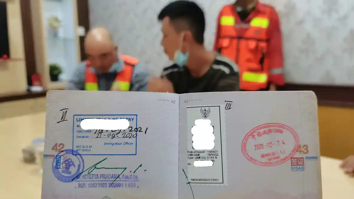 Dua WNA yang Diamankan Polisi di Tanbu Tercatat Bervisa Kerja Tenaga Ahli
