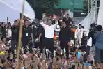 Anies-Baswedan-saat-menggelar-kampanye-di-Lapangan-Reformasi.jpg