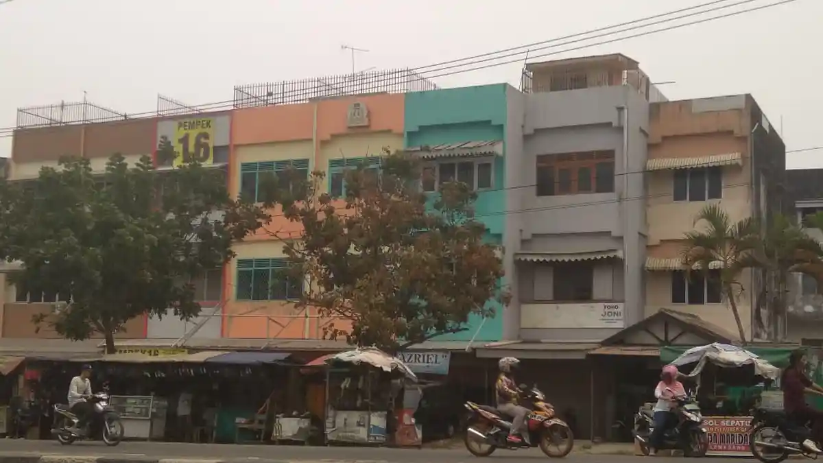 Heboh Video Polisi Berseragam Dikeroyok 2 Pria, Ini Kronologinya Kata Saksi Mata di TKP