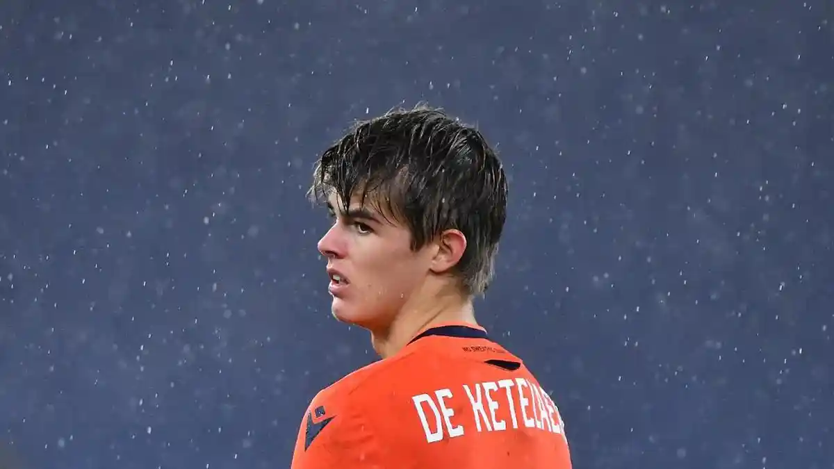 Transfer AC Milan, Demi Milan De Ketelaere Siap Potong Gaji, Next Carney Chukwuemeka?