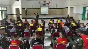 BARAK-MILITER-SISWA1.jpg