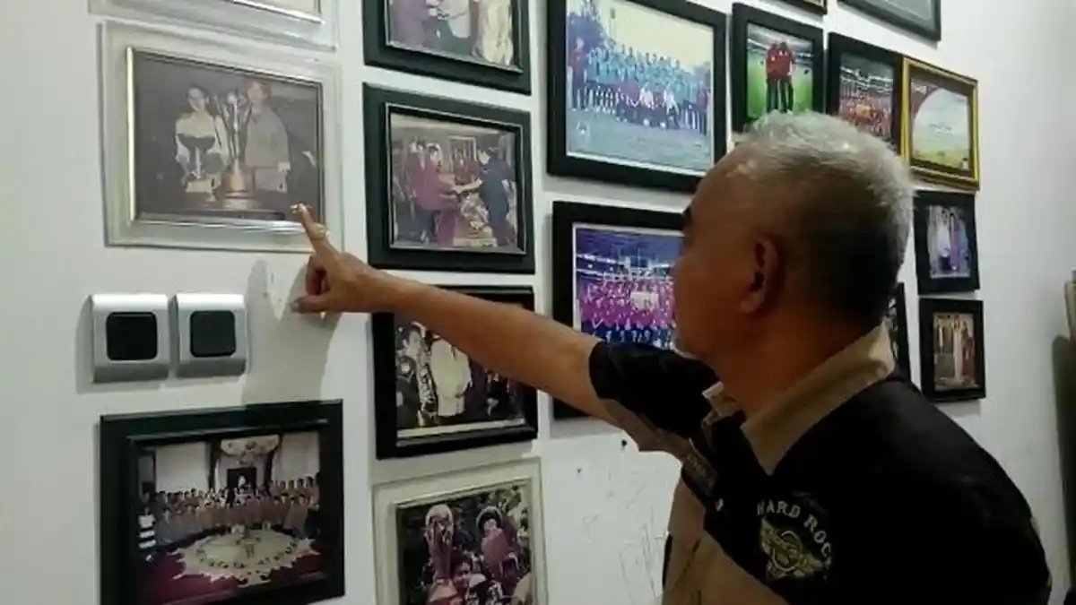 Kenang Memori Juara 1999/2000 Syamsuddin Umar Akui PSM Makassar Musim Ini Lebih Berkarakter