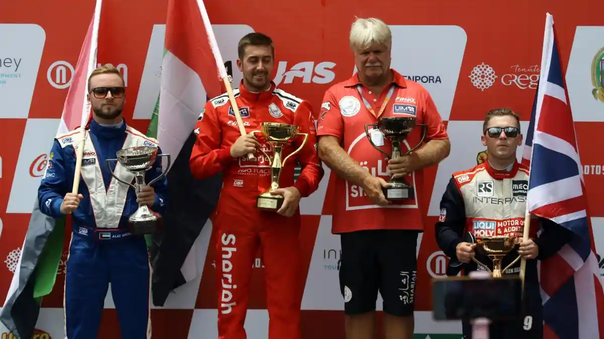 Baling-baling yang Lebih Besar Jadi Kunci Kemenangan Rusty di F1H2O Danau Toba 2025