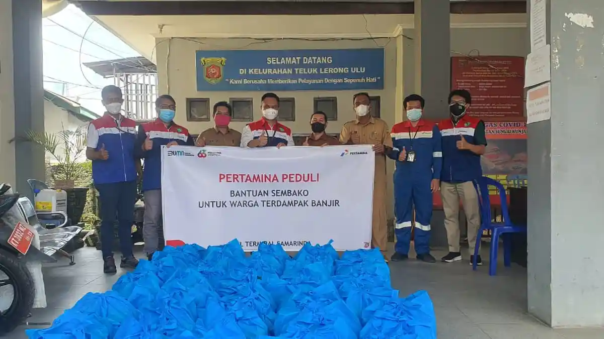 Pertamina Peduli Salurkan 100 Paket Bantuan untuk Warga Terdampak Banjir di Samarinda