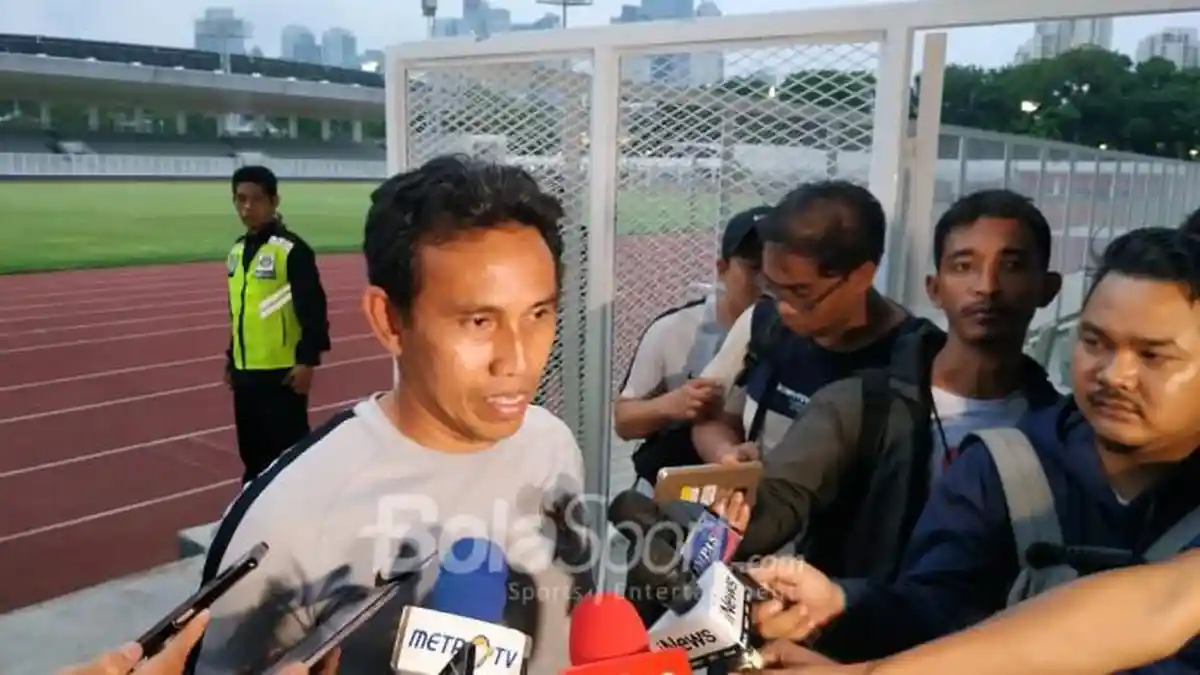 Respons Bima Sakti Atas Munculnya Anggapan Dirinya Belum Pantas Melatih Timnas Indonesia