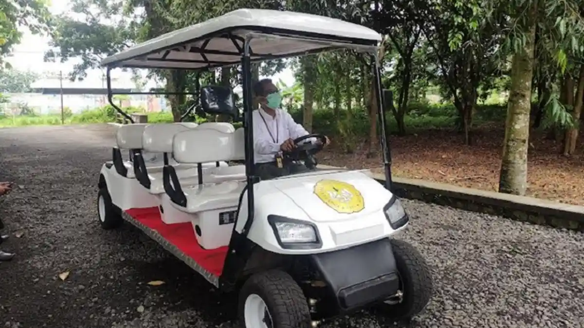 Ciptakan Wilayah Bebas Asap Rokok, Unsoed Launching Green Campus dan Sediakan Golf Car