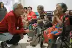 Setelah Ponpes dan Panti Asuhan, Giliran Ganjar Berbagi Kebahagiaan di Wisma Lansia
