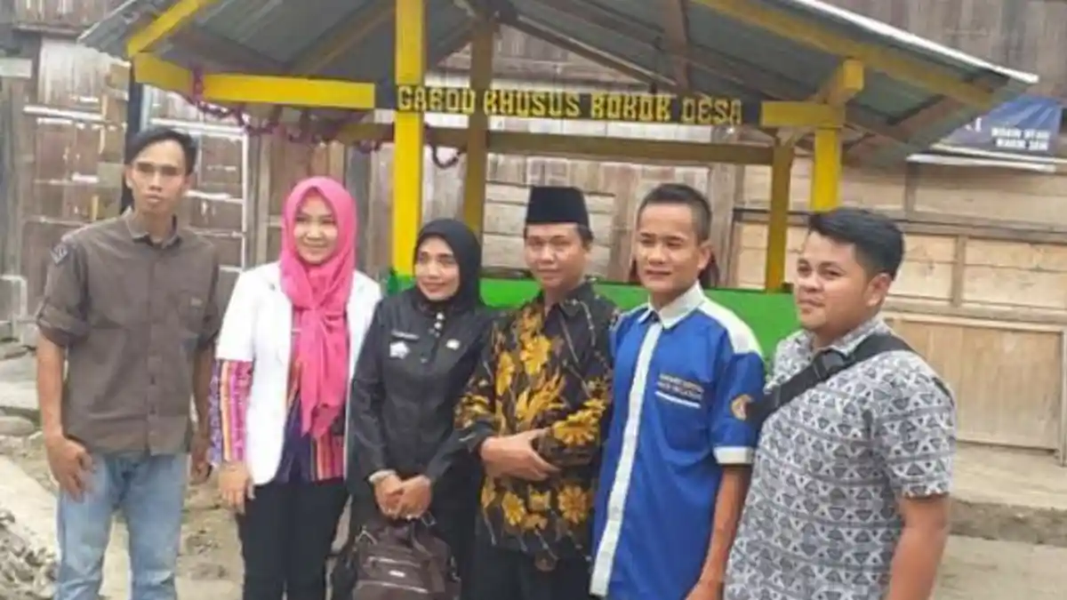 Menghindari Perokok Pasif, Desa di OKU Selatan Ini Siapkan Tempat Khusus Perokok