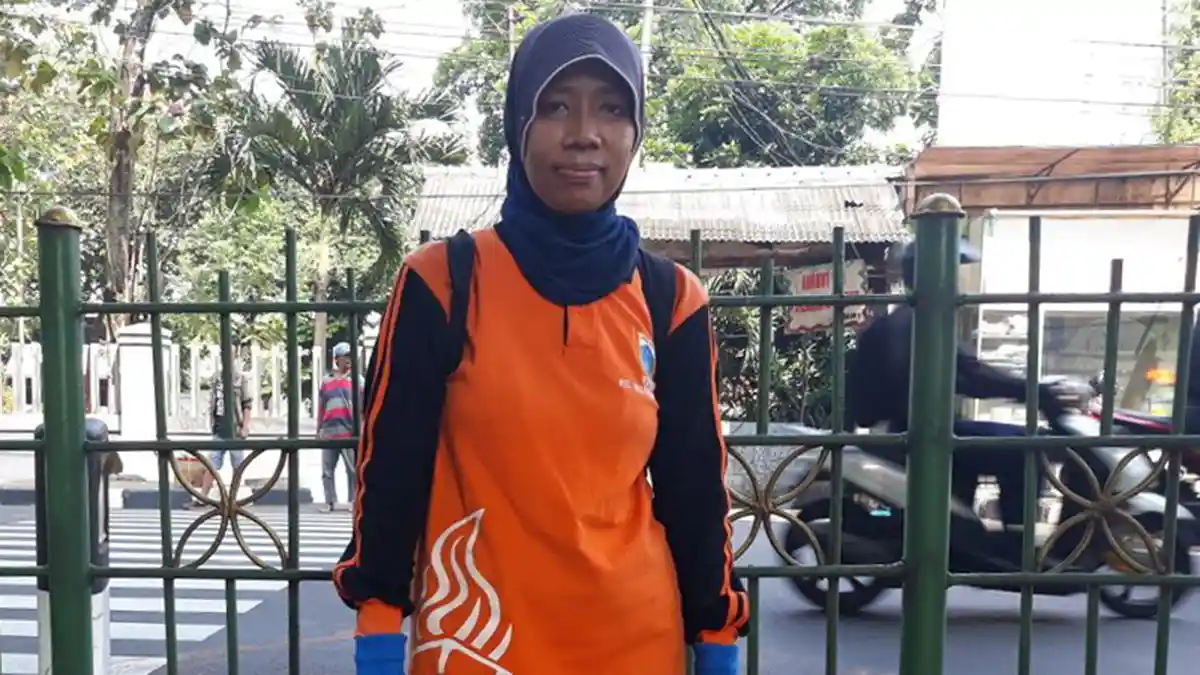 Banyak Warga Tak Ikhlas Petugas PPSU Ini Terima Kartu Jakarta Pintar