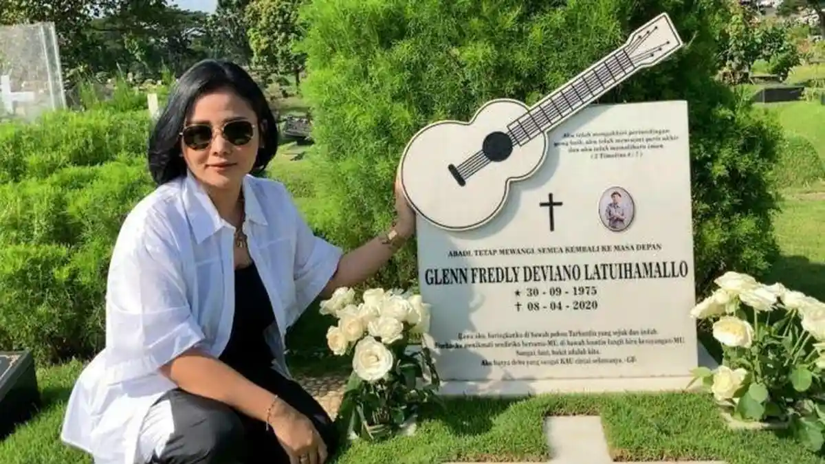 Setahun Kepergian Mendiang Glen Fredly, Mutia Ayu Ngaku Kerap Bertemu dalam Mimpi: Serasa Pacaran