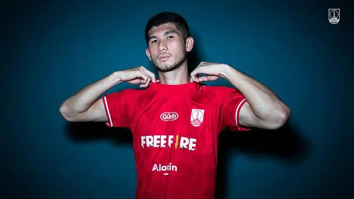 Balik Jadi Bek Kiri Persis, Kevin Gomes Curi Perhatian Rasiman : Tak Sulit, Bila Ada Something Wrong