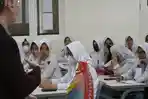 Soal Ujian Sekolah dan Kunci Jawaban LKS Pendidikan Pancasila Kelas 7 Halaman 34 Kurikulum Merdeka