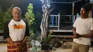 Rektor-Gery-di-Kojadoi.jpg