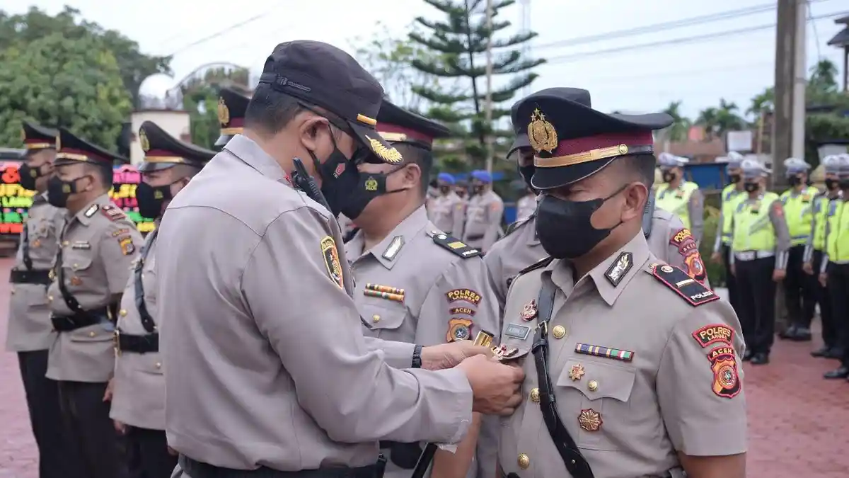 Kapolres Langsa Pimpin Sertijab Tiga Perwira