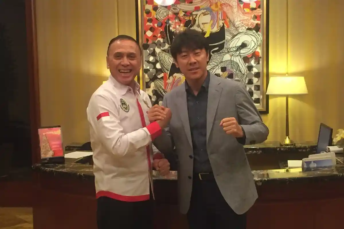 Shin Tae-Yong Siratkan Resmi Jadi Pelatih Timnas Indonesia, Bertemu PSSI di Jakarta