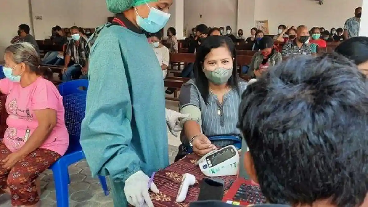 Putus Mata Rantai Covid-19, Jemaat GMIT Kefas Kampung Baru Ikut Vaksinasi