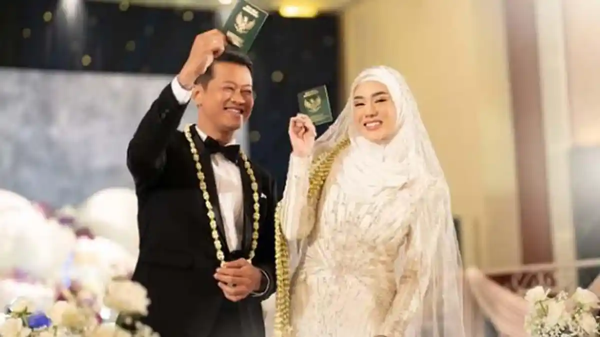Profesi Alexander Assad Suami Clara Shinta, Terancam Cerai Cuma Gara-gara Hobi Nonton Drama China